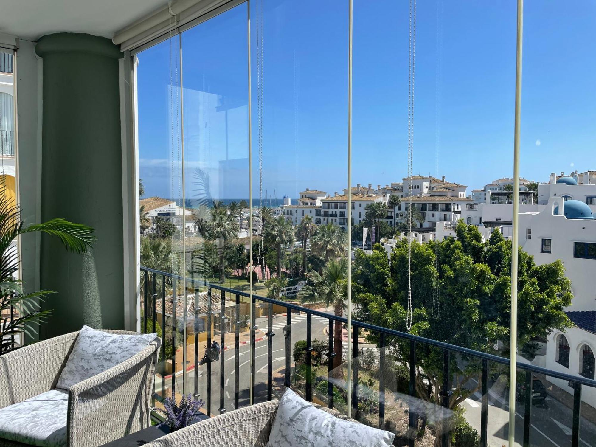 Apartamento En Marina Duquesa Castillo de Sabinillas ภายนอก รูปภาพ