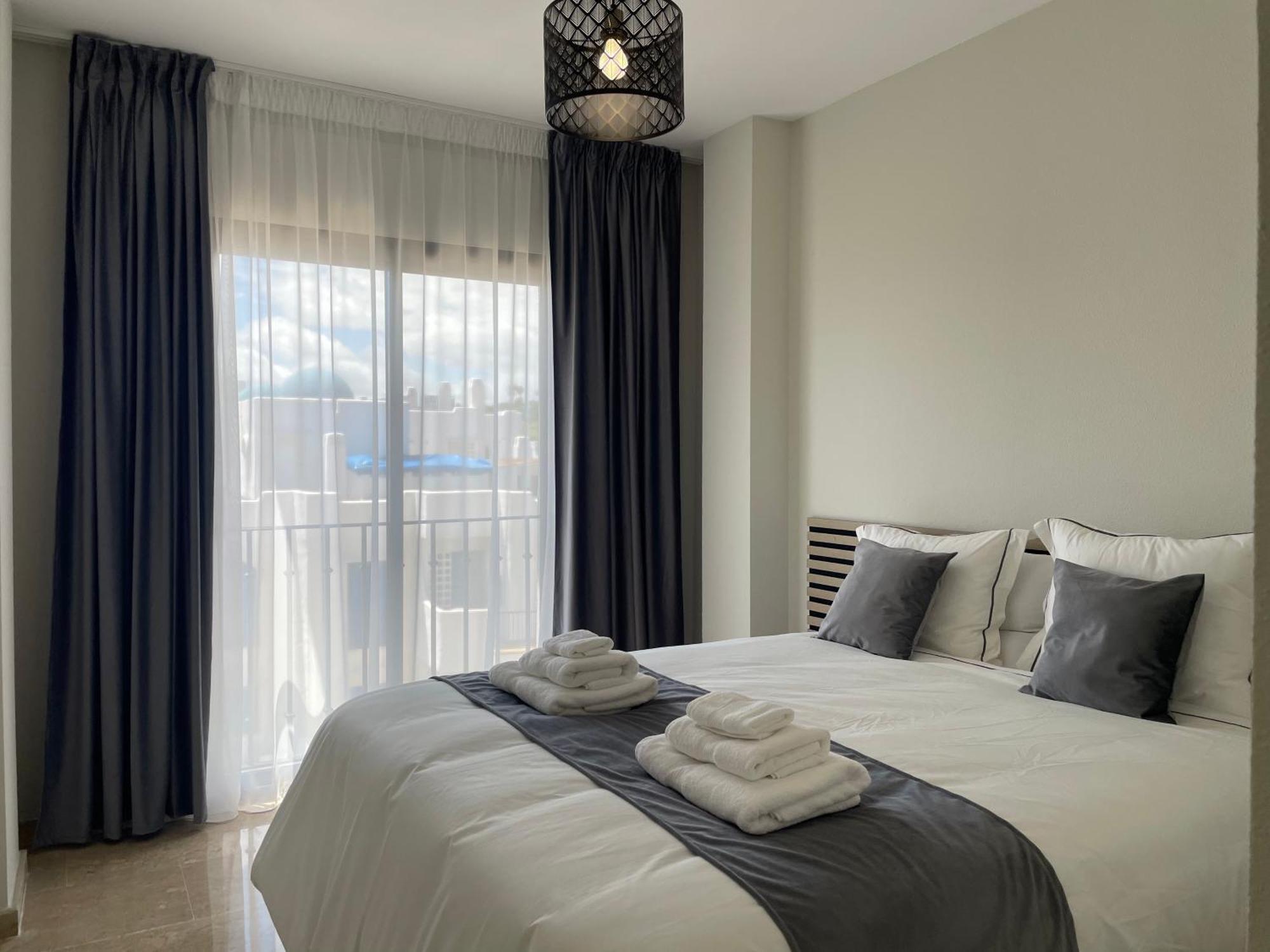 Apartamento En Marina Duquesa Castillo de Sabinillas ภายนอก รูปภาพ