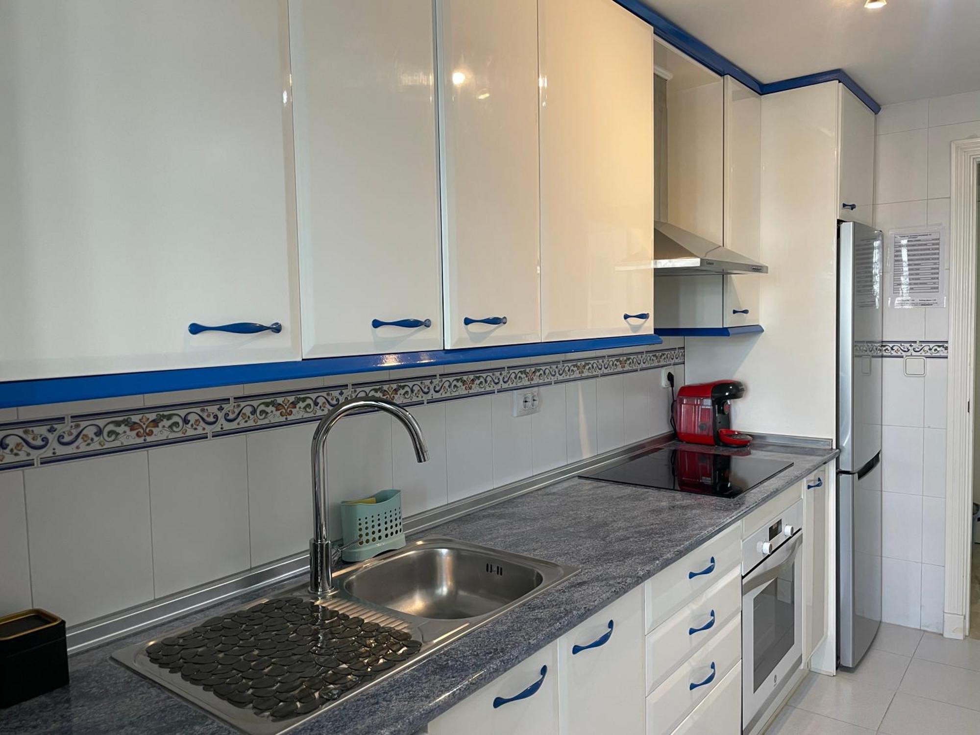 Apartamento En Marina Duquesa Castillo de Sabinillas ภายนอก รูปภาพ